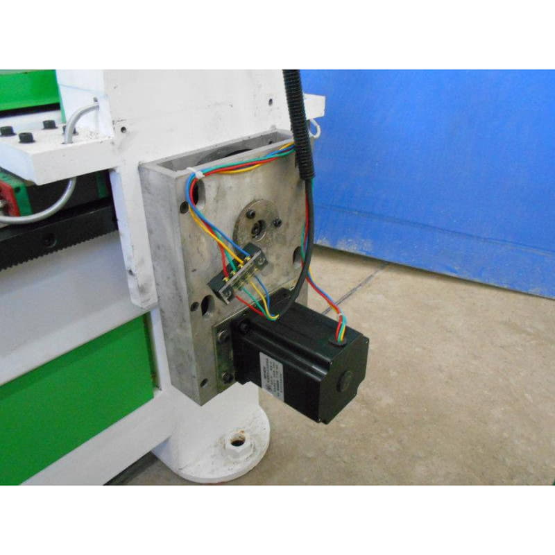 Фрезерный станок с ЧПУ LTT-2140A